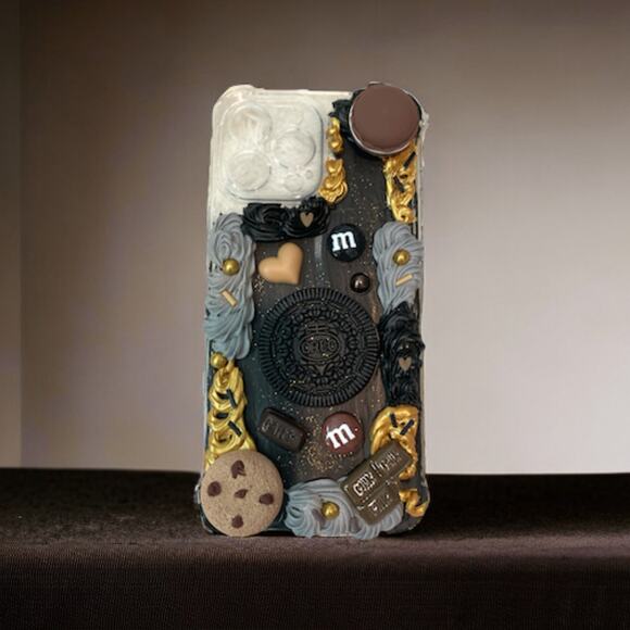 ⤵️Chocolate IPhone Case Cream Glue Handmade Case For IPhone 13 ProMax | Decoden - Picture 5 of 8